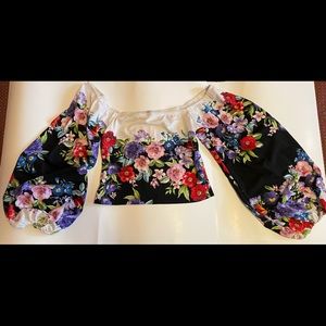 Floral Large Sleeve Crop Top